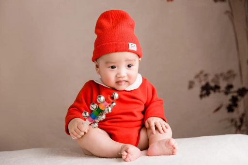 平湖六个月宝宝总是摇头